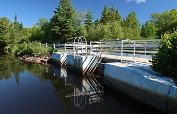 Document synthèse sur la gestion des barrages : Découvrez-le dès maintenant !